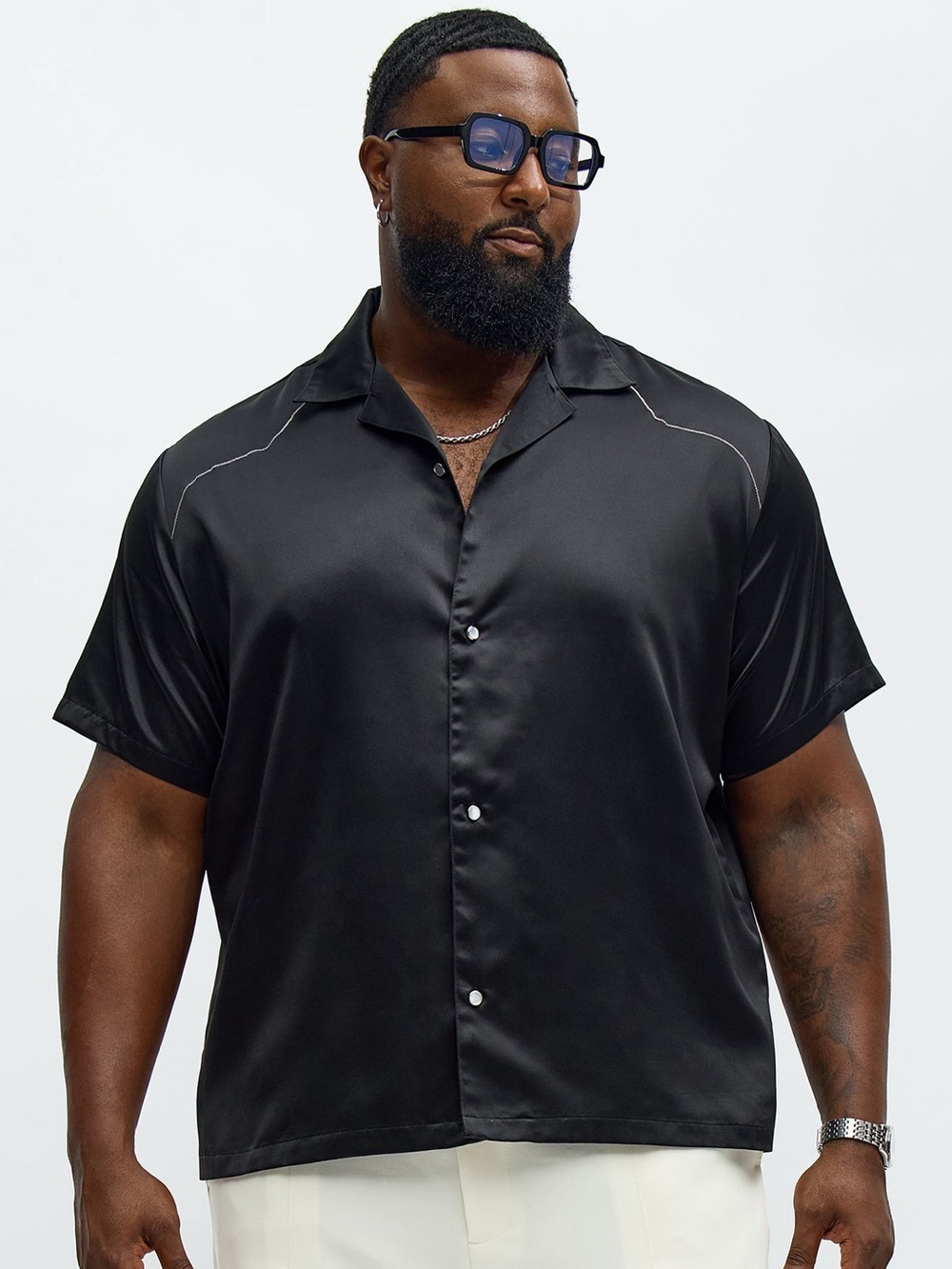 Fashion Nova Men's Black Satin Button-Front Camp Shirt